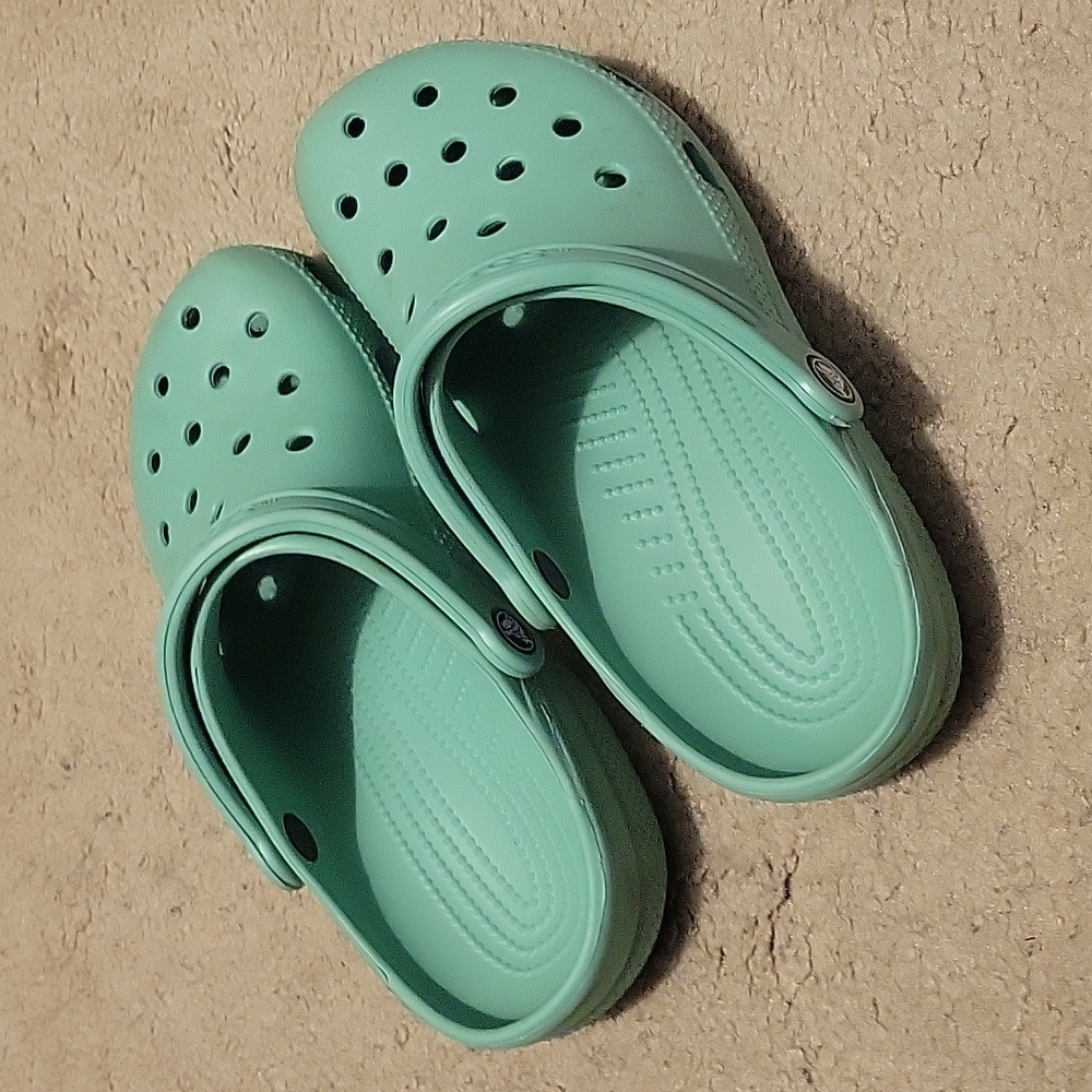 Womens crocs
